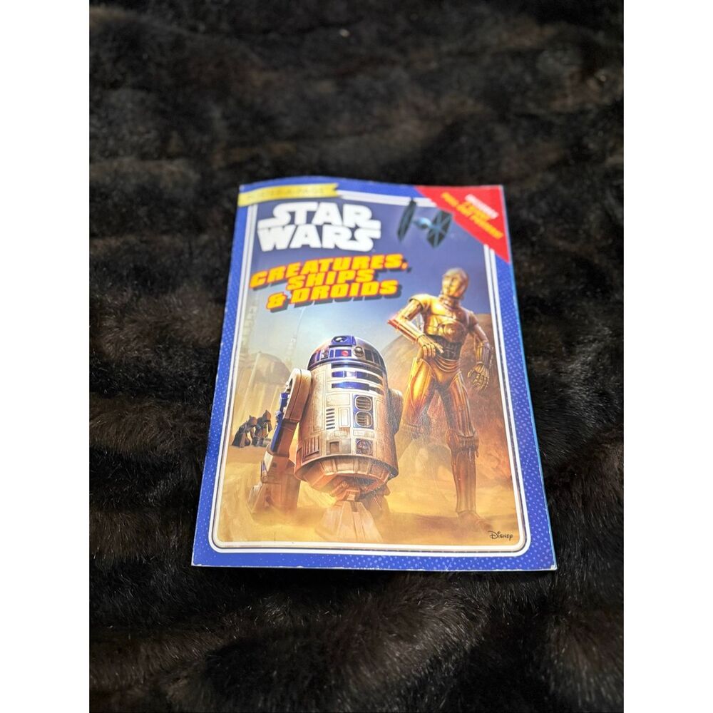 Star Wars:  Creatures, Ships & Droids - "Poster-A-Page" Book - 7 Posters!